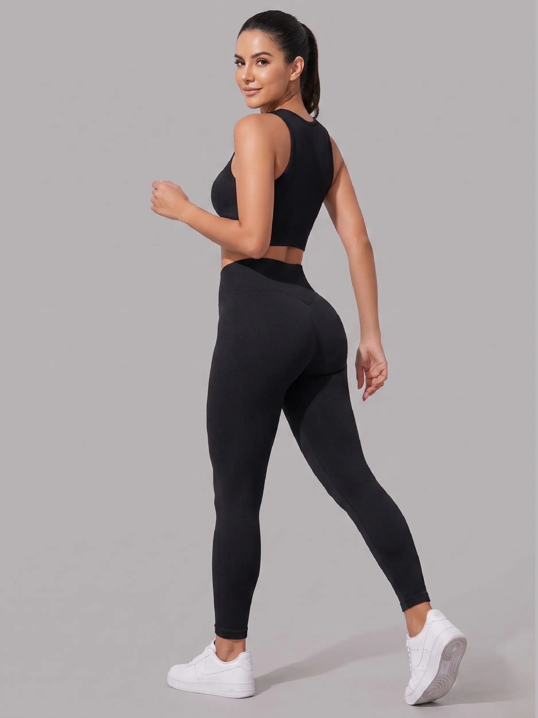 Bra + Leggings with Pocket