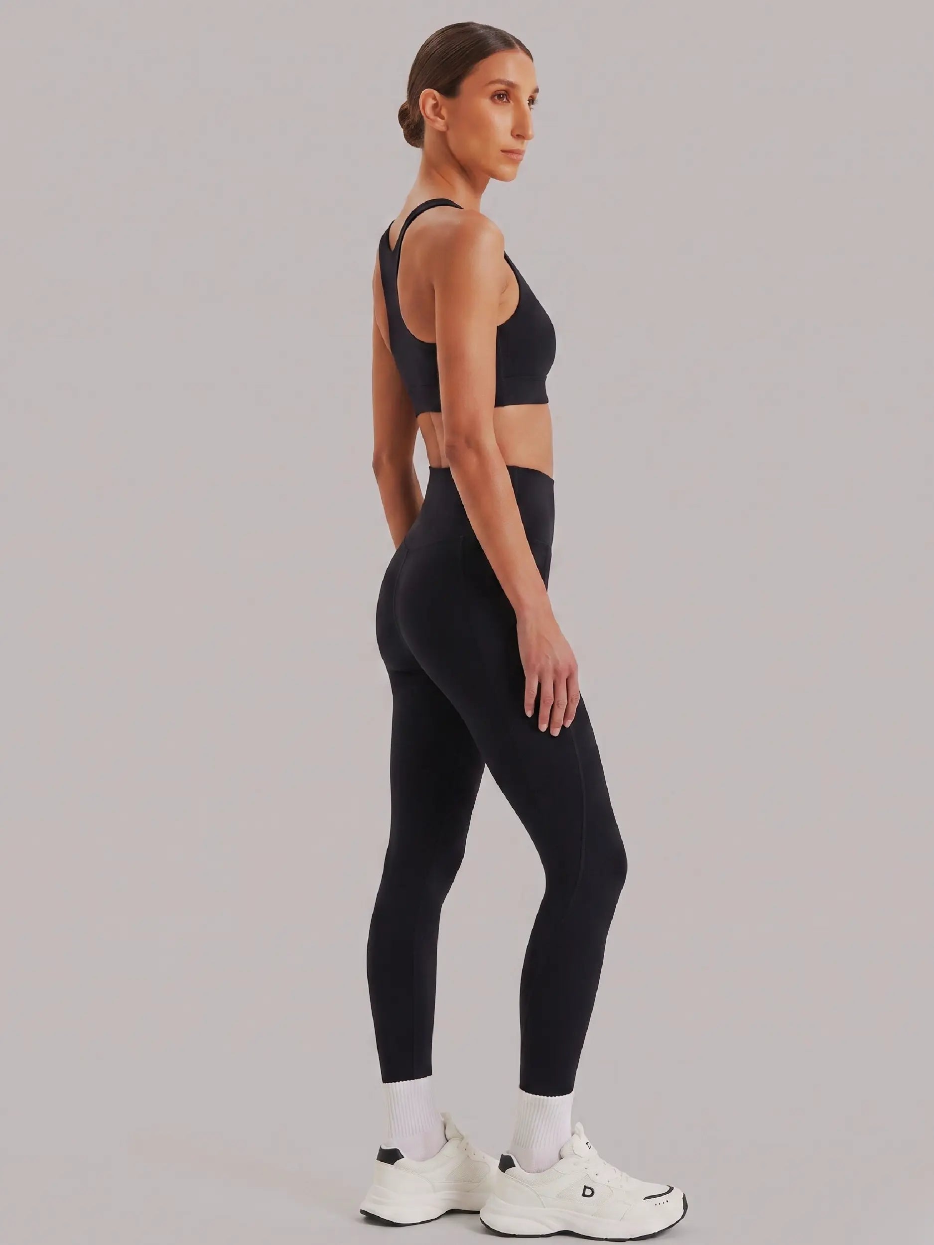 Bra + Leggings with Pocket