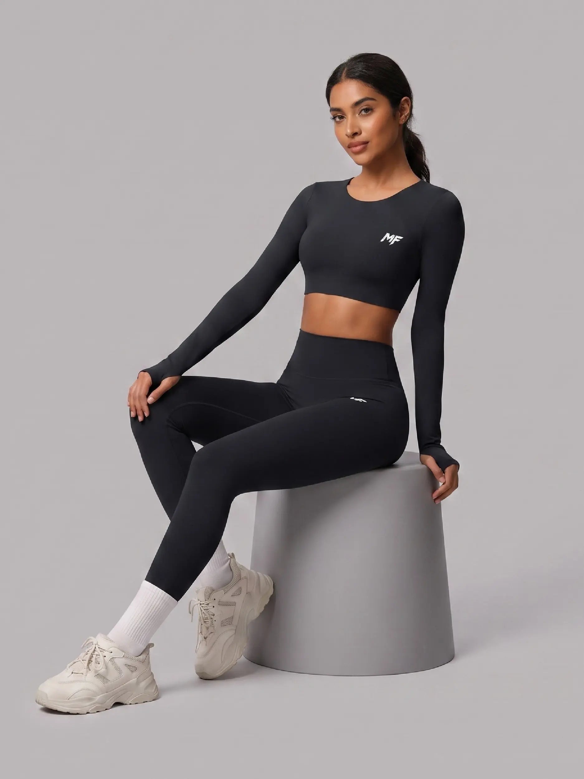 Long Sleeves without Pocket